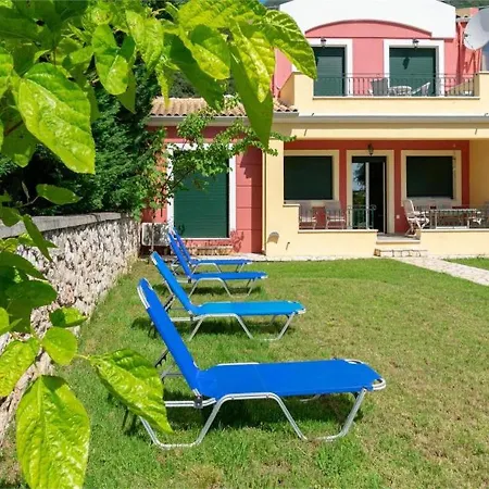 Beachfront Barbati 1 , Corfu וילה